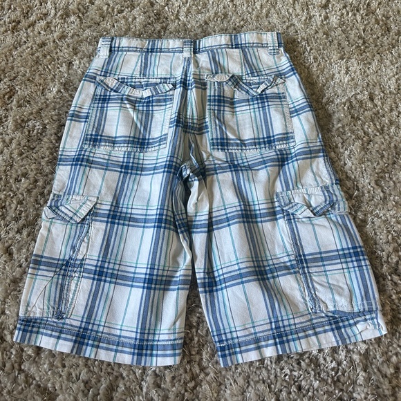 Boy’s shorts bundle - Picture 7 of 9